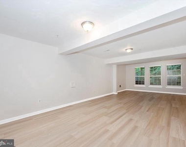 3534 Winthrop Lane - Photo Thumbnail 34