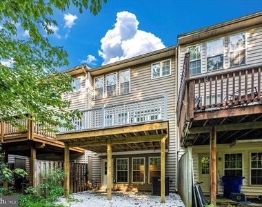 3534 Winthrop Lane - Photo Thumbnail 4
