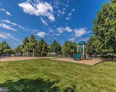 3534 Winthrop Lane - Photo Thumbnail 51