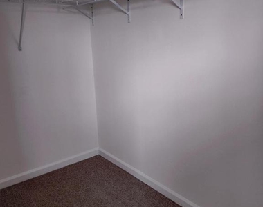 34 Chartwell Court - Photo Thumbnail 18