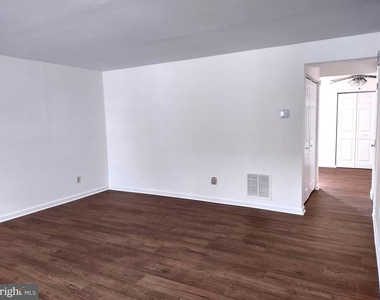34 Chartwell Court - Photo Thumbnail 5
