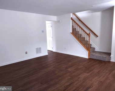 34 Chartwell Court - Photo Thumbnail 4