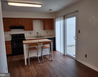 34 Chartwell Court - Photo Thumbnail 8