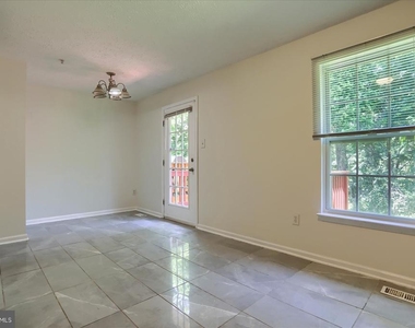 32 Gwynnswood Road - Photo Thumbnail 8
