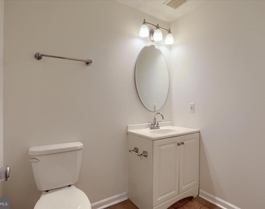 32 Gwynnswood Road - Photo Thumbnail 11