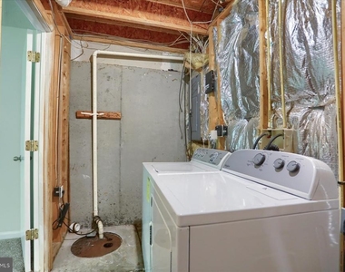 32 Gwynnswood Road - Photo Thumbnail 24