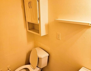 254 Cedarmere Circle - Photo Thumbnail 15