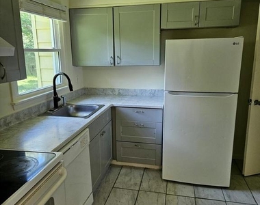 254 Cedarmere Circle - Photo Thumbnail 7