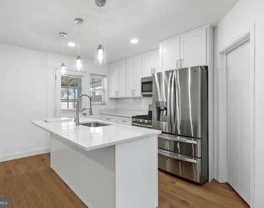 1714 Pin Oak Road - Photo Thumbnail 12