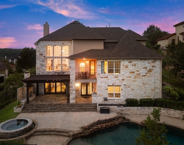 121 Burgess Ln - Photo Thumbnail 1