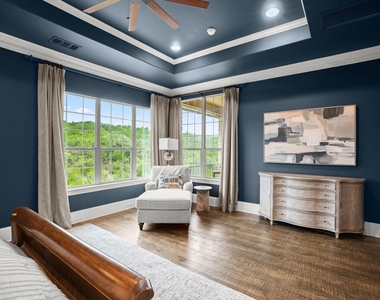 121 Burgess Ln - Photo Thumbnail 14