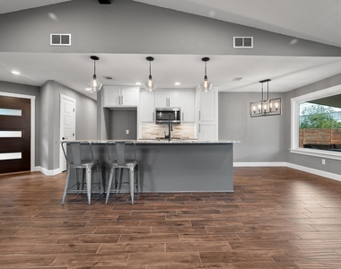 5143 Ganymede Dr - Photo Thumbnail 5