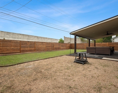 5143 Ganymede Dr - Photo Thumbnail 25