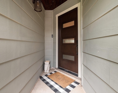 5143 Ganymede Dr - Photo Thumbnail 4