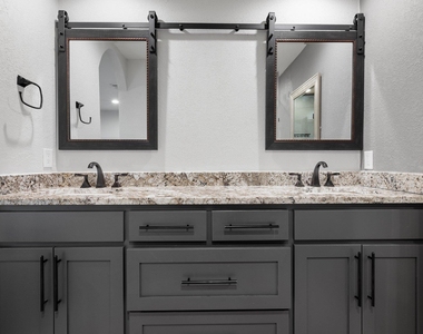 5143 Ganymede Dr - Photo Thumbnail 17