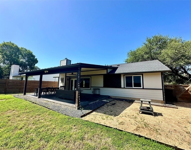 5143 Ganymede Dr - Photo Thumbnail 30