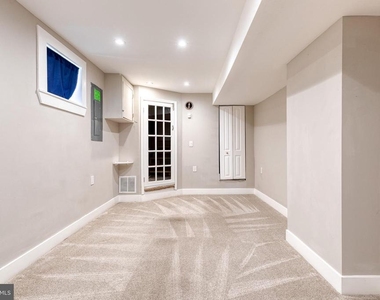 734 S Robinson Street - Photo Thumbnail 23