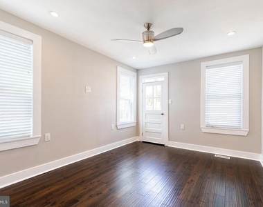 734 S Robinson Street - Photo Thumbnail 10