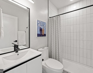 600 N Howard Street - Photo Thumbnail 8