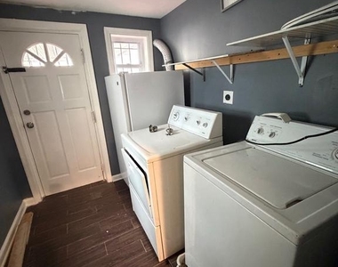 1032 Valley Street - Photo Thumbnail 9