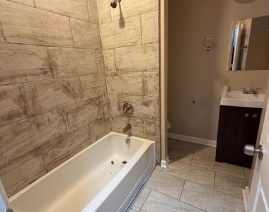 1032 Valley Street - Photo Thumbnail 4
