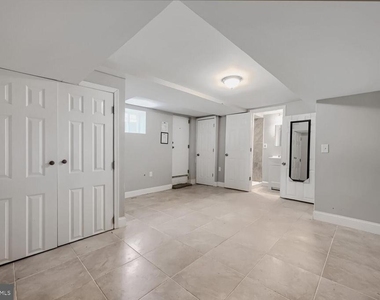 1014 Lyndhurst Street - Photo Thumbnail 18