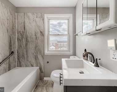 1014 Lyndhurst Street - Photo Thumbnail 21