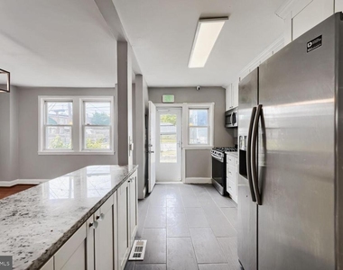 1014 Lyndhurst Street - Photo Thumbnail 9
