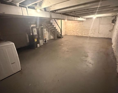 2859 W Garrison Avenue - Photo Thumbnail 17
