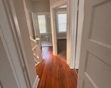 2859 W Garrison Avenue - Photo Thumbnail 10
