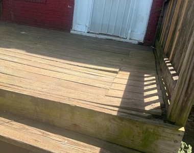 2859 W Garrison Avenue - Photo Thumbnail 19
