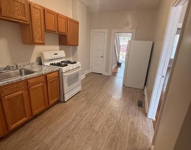 2859 W Garrison Avenue - Photo Thumbnail 5