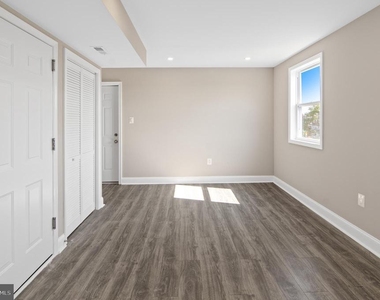 3022 E Fayette Street - Photo Thumbnail 8