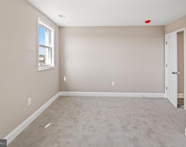 3022 E Fayette Street - Photo Thumbnail 15
