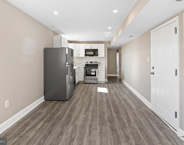 3022 E Fayette Street - Photo Thumbnail 4