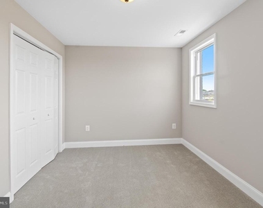 3022 E Fayette Street - Photo Thumbnail 13