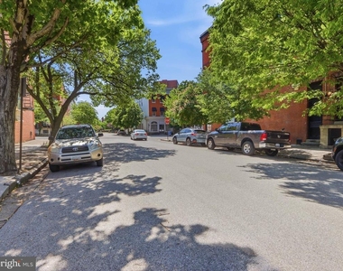 1435 Bolton Street - Photo Thumbnail 14