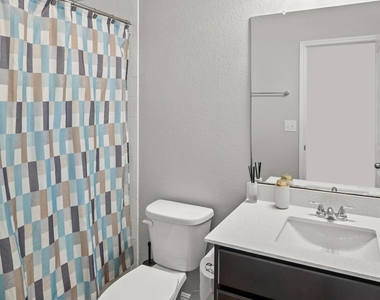 501 Dubina Ave - Photo Thumbnail 12