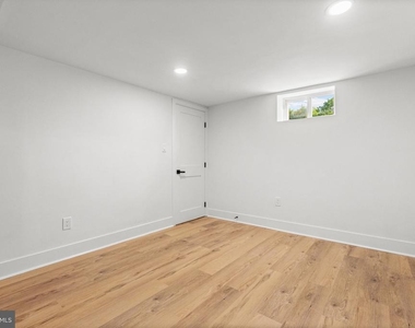 1019 President Street - Photo Thumbnail 23