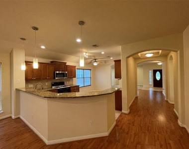3110 Aquila Ct - Photo Thumbnail 5