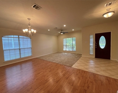 3110 Aquila Ct - Photo Thumbnail 3