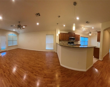 3110 Aquila Ct - Photo Thumbnail 8
