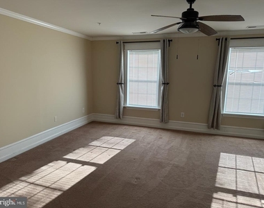 1959 Camelia Court - Photo Thumbnail 16