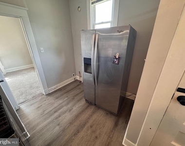 222 Townsend Avenue - Photo Thumbnail 7