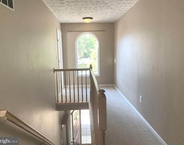 7931 Carriage Drive - Photo Thumbnail 30
