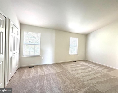 188 Pinecove Avenue - Photo Thumbnail 6