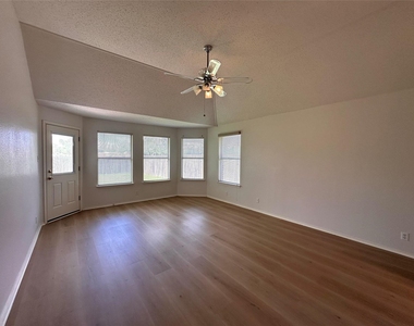 6708 Bancroft Woods Dr - Photo Thumbnail 18