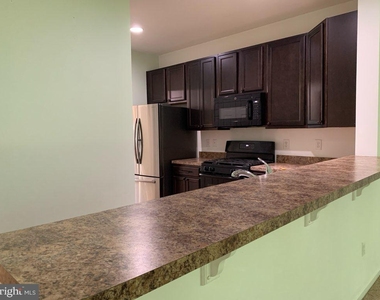 32041 Woods Court - Photo Thumbnail 7