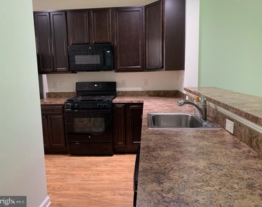 32041 Woods Court - Photo Thumbnail 8