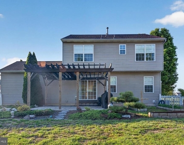 33 Lindley Drive - Photo Thumbnail 19